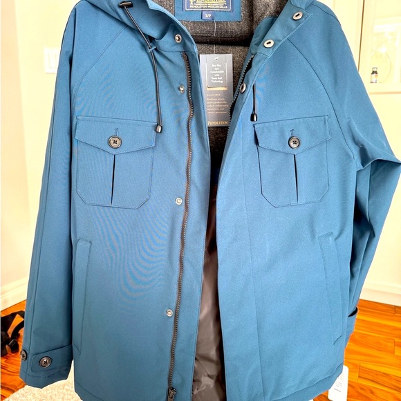 NWT Gorgeous dry and warm Pendleton Jacket for sale - Picture 2 of 16